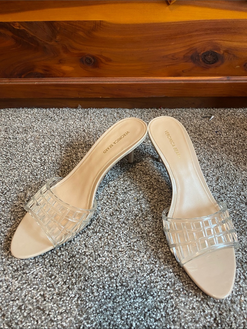 Veronica Beard Nude Beige Clear Woven Strap Heels